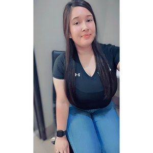 Meet your Posher, Clarissa